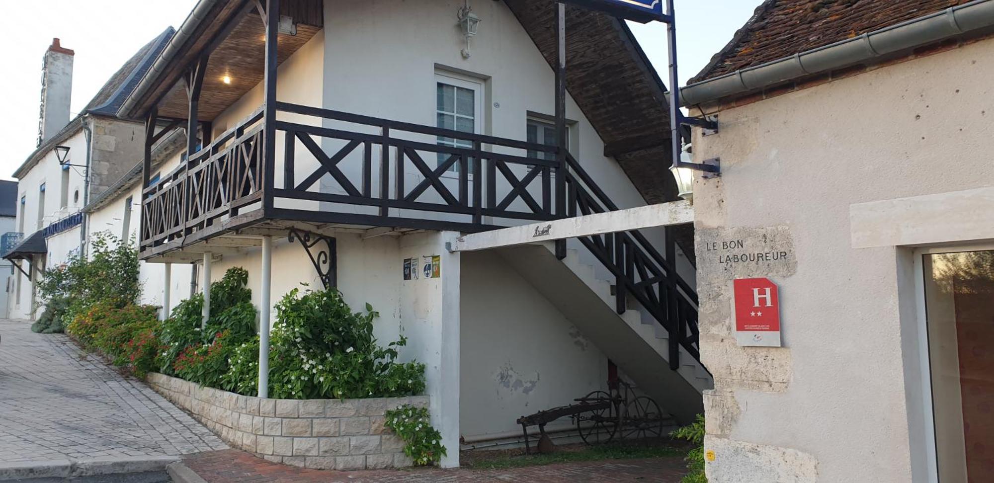 Hotel Le Bon Laboureur La Charite-sur-Loire Exterior photo
